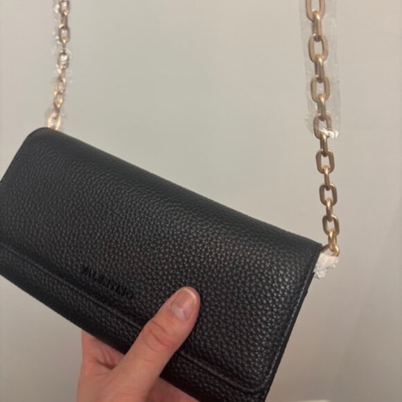 Valentino Wallet On a Chain Purse - Picture 6 of 8